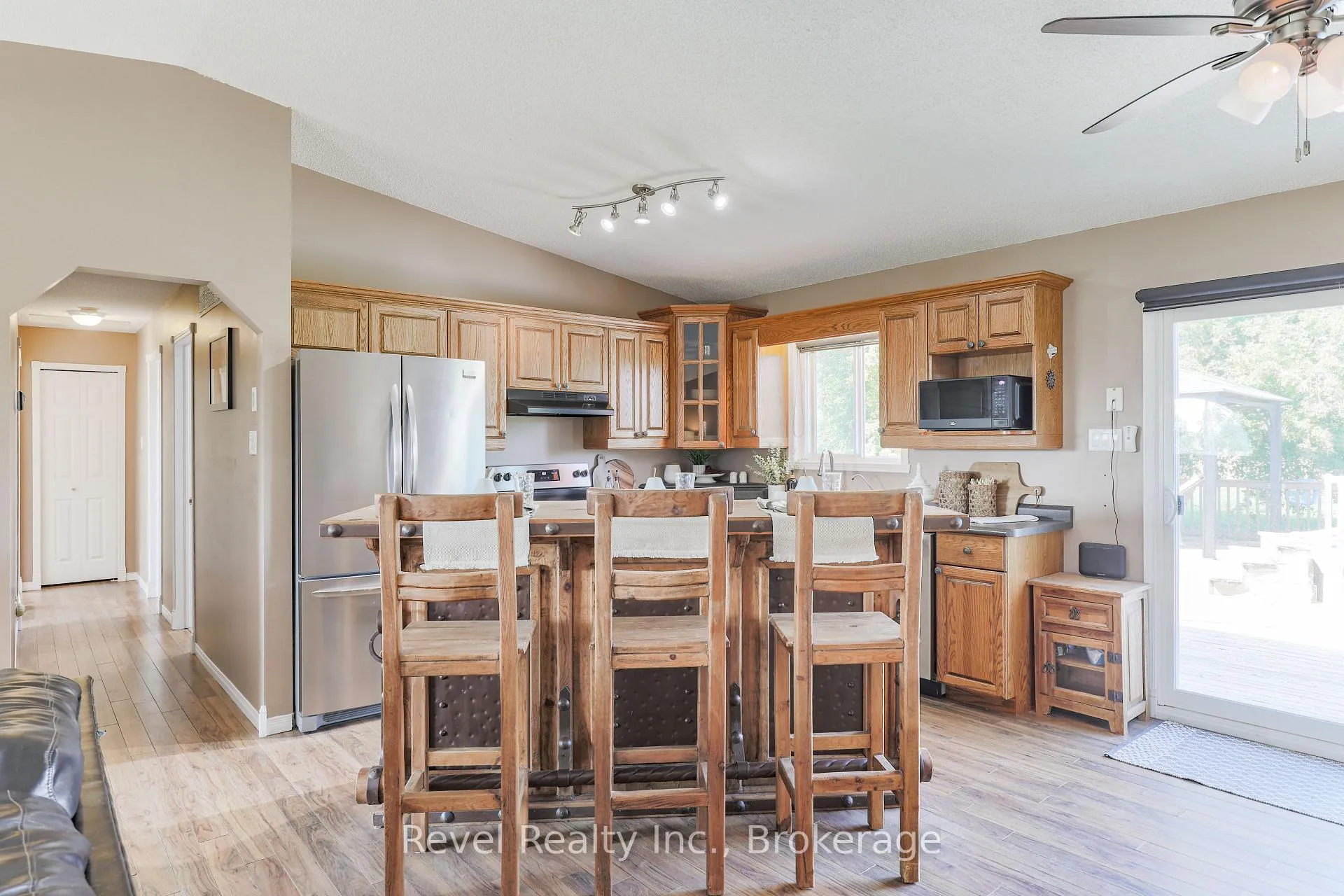 Photo 13 of 477 Four Points Road, Kawartha Lakes, Rural Verulam — HOMEH