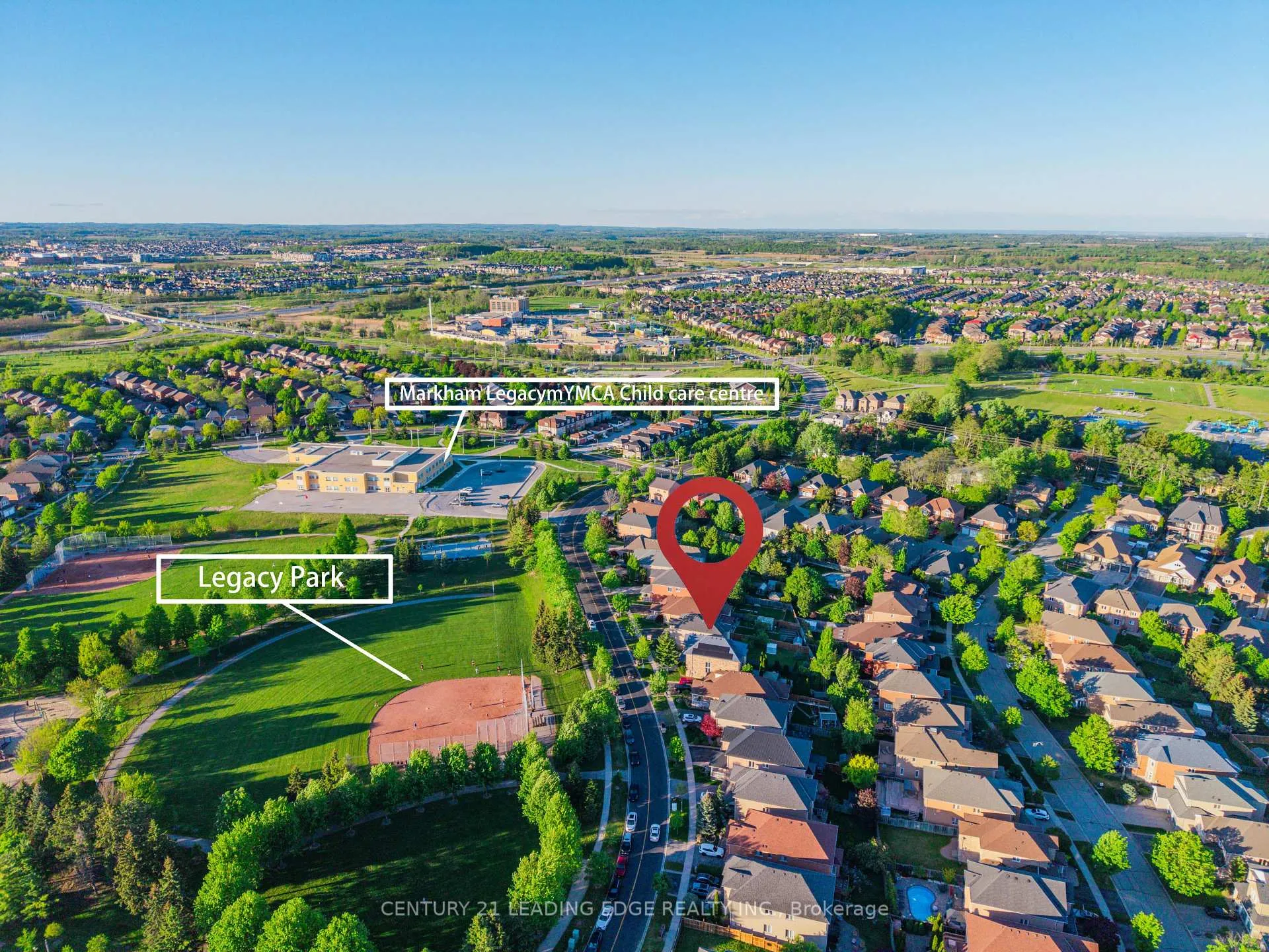 Photo 8 of 40 Rouge Bank Drive, Markham, Legacy — HOMEH