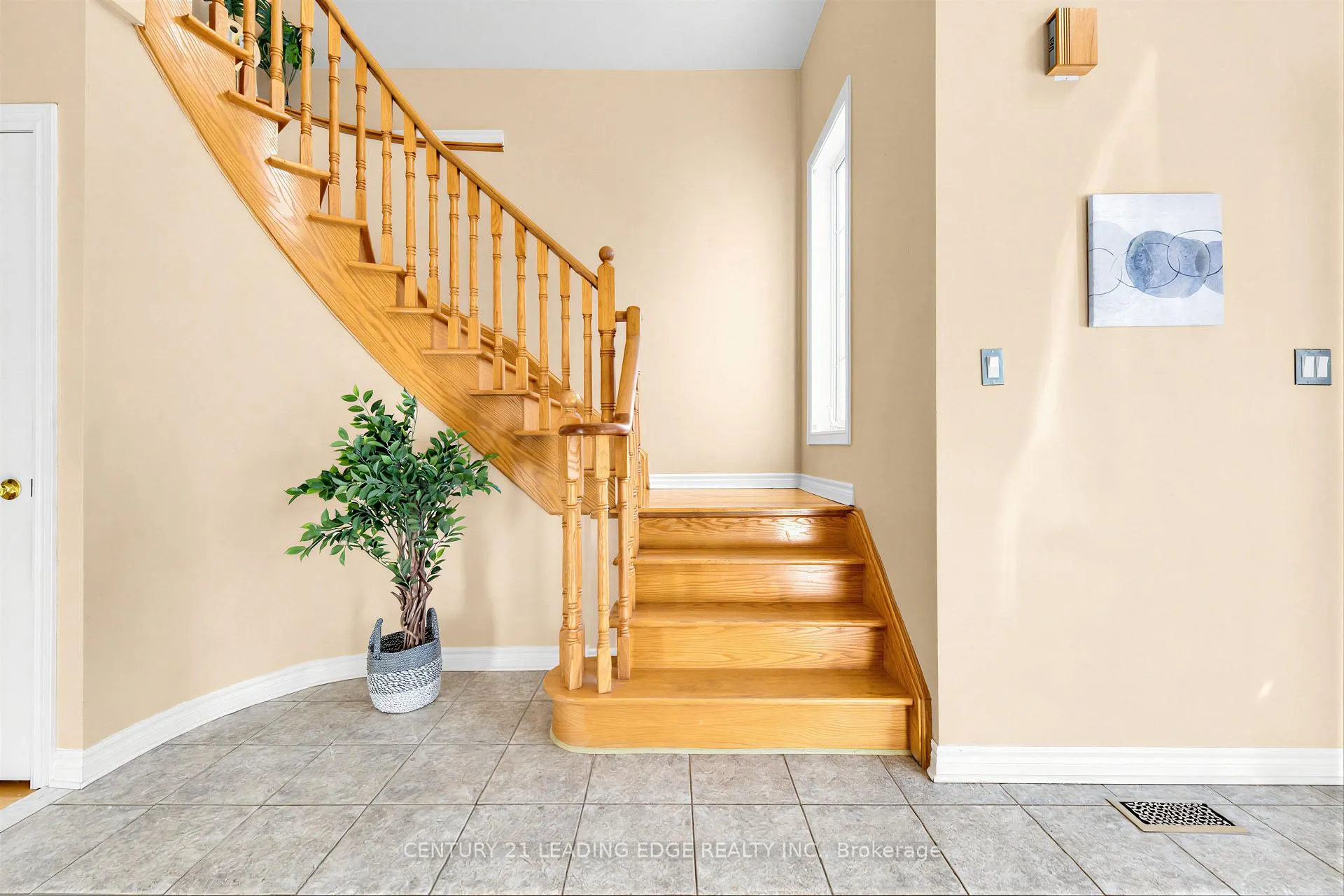 Photo 10 of 40 Rouge Bank Drive, Markham, Legacy — HOMEH