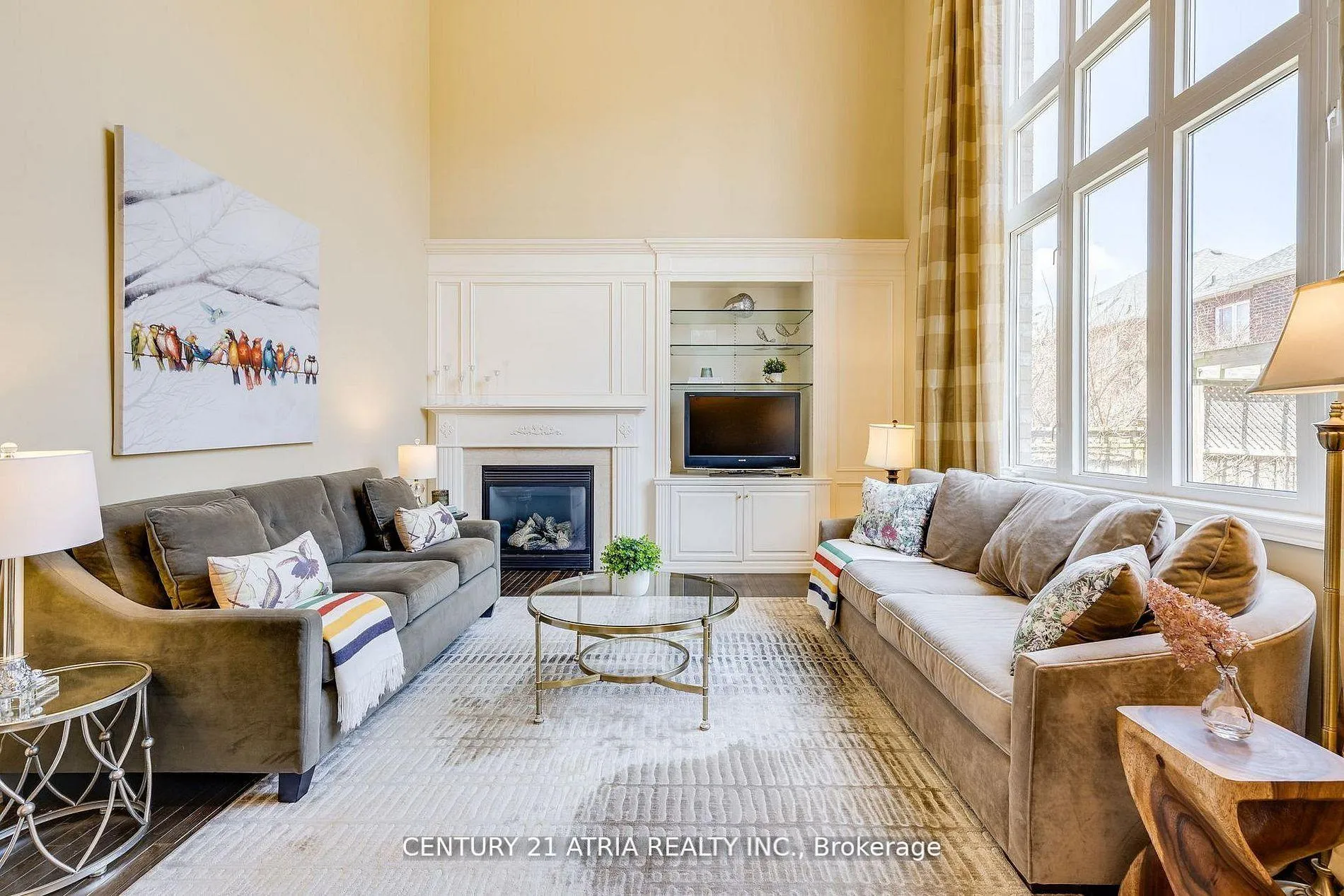 Photo 9 of 23 Weslock Crescent, Aurora, Bayview Northeast — HOMEH