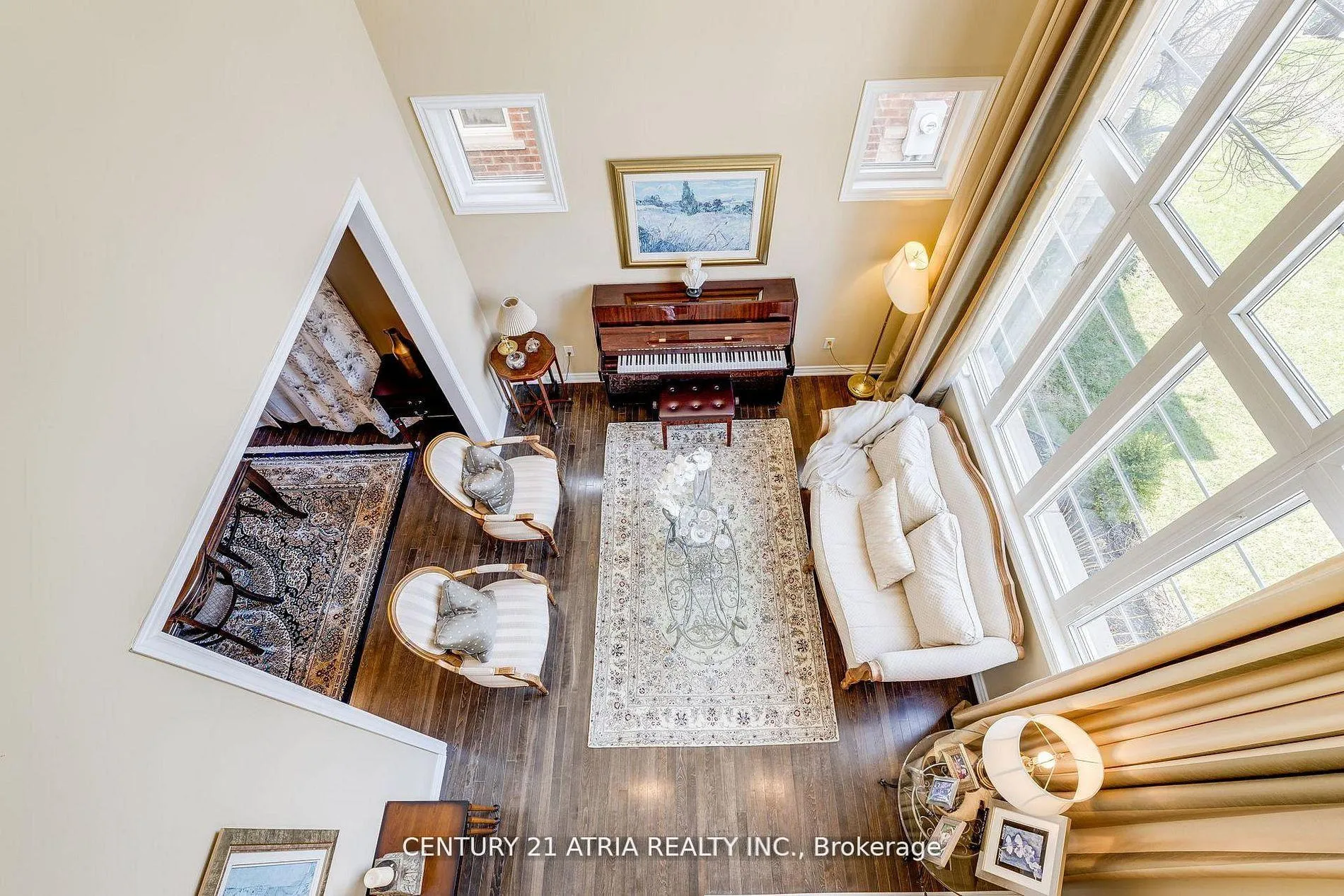 Photo 16 of 23 Weslock Crescent, Aurora, Bayview Northeast — HOMEH
