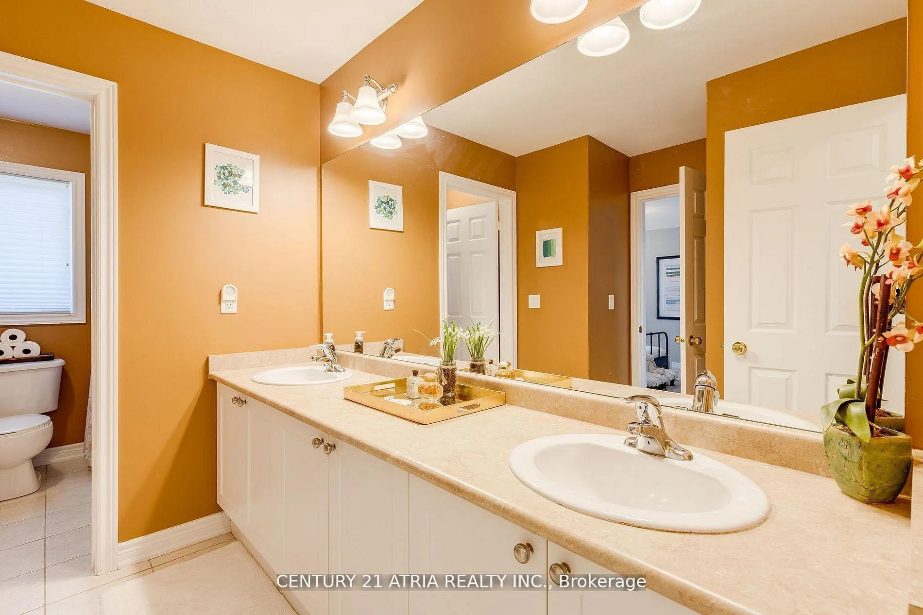 Photo 20 of 23 Weslock Crescent, Aurora, Bayview Northeast — HOMEH