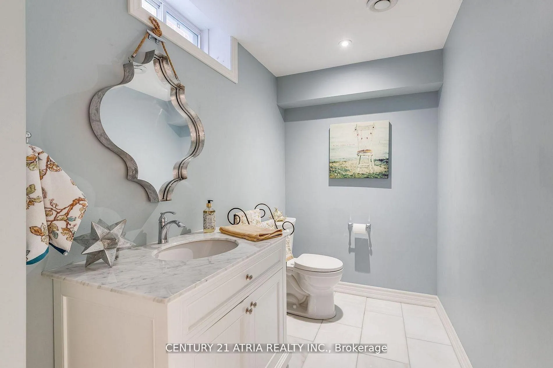 Photo 33 of 23 Weslock Crescent, Aurora, Bayview Northeast — HOMEH