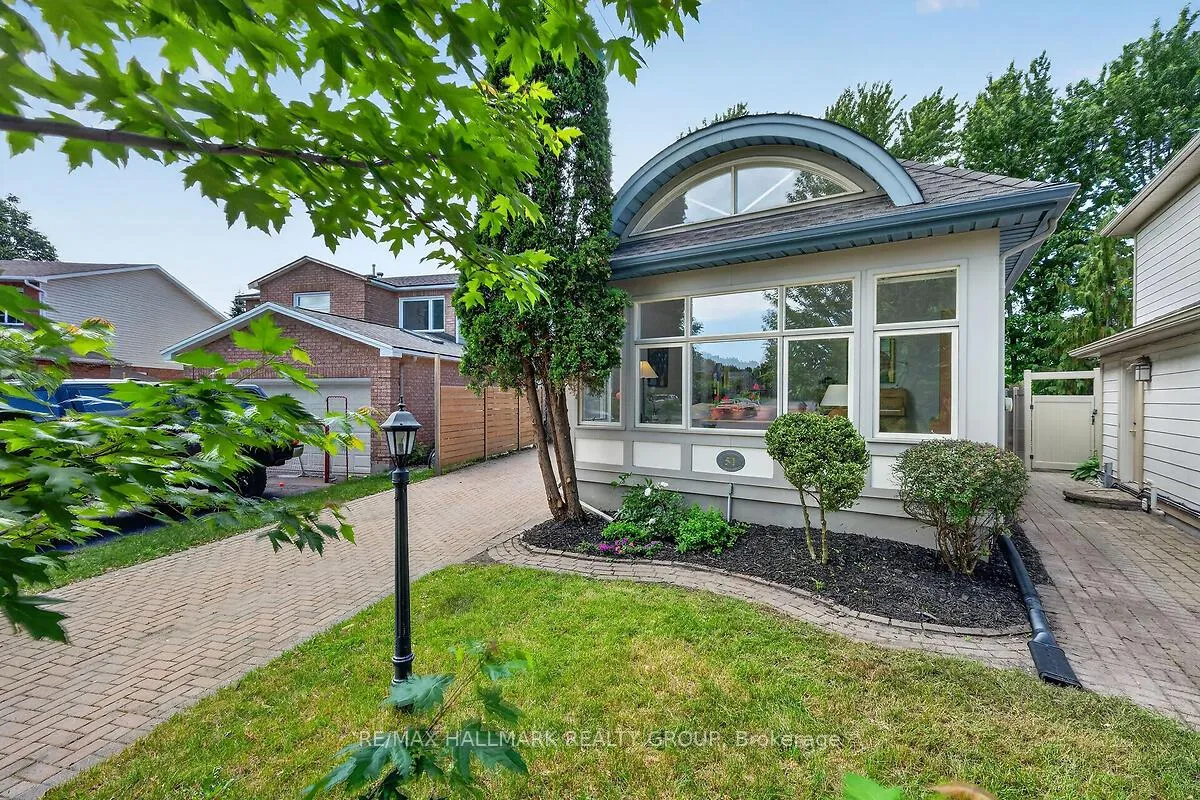 Photo 2 of 51 Castlethorpe Crescent, Ottawa, Centrepointe — HOMEH