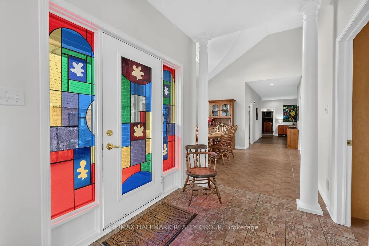 Photo 6 of 51 Castlethorpe Crescent, Ottawa, Centrepointe — HOMEH