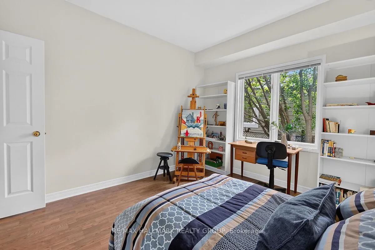 Photo 25 of 51 Castlethorpe Crescent, Ottawa, Centrepointe — HOMEH