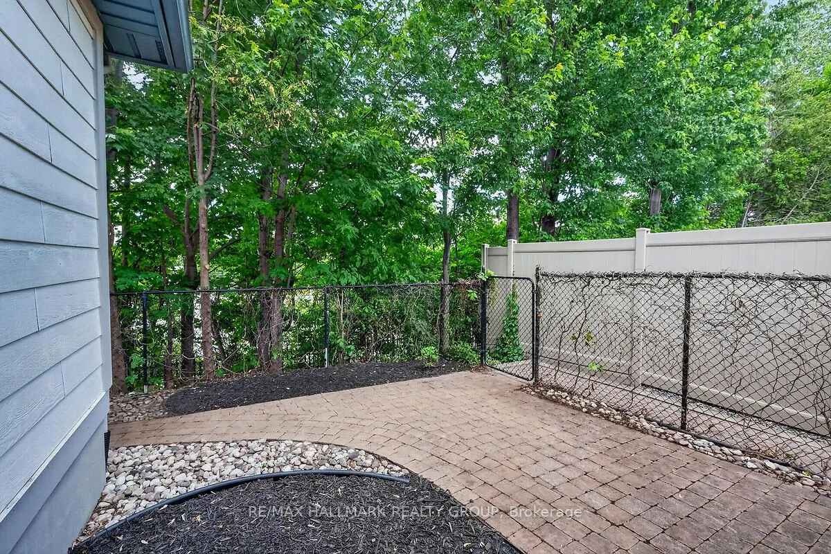 Photo 43 of 51 Castlethorpe Crescent, Ottawa, Centrepointe — HOMEH