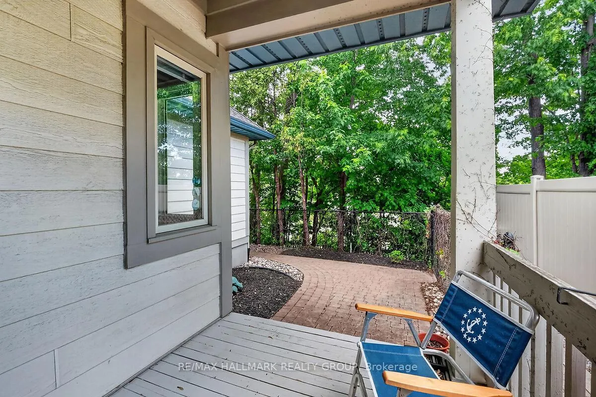 Photo 47 of 51 Castlethorpe Crescent, Ottawa, Centrepointe — HOMEH