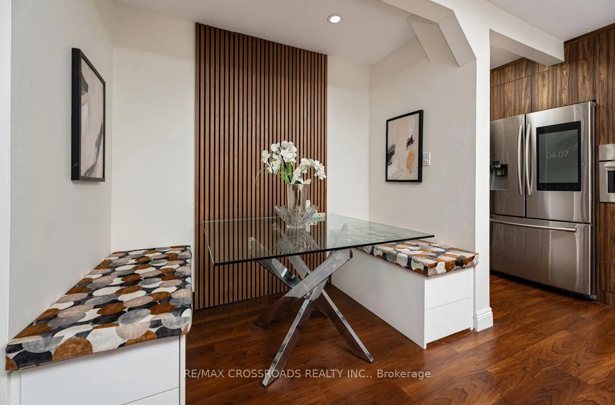 Photo 16 of 16 Heisey Drive, Markham, Markham Village — HOMEH