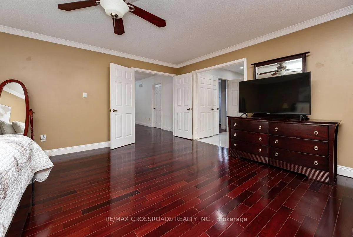 Photo 22 of 16 Heisey Drive, Markham, Markham Village — HOMEH