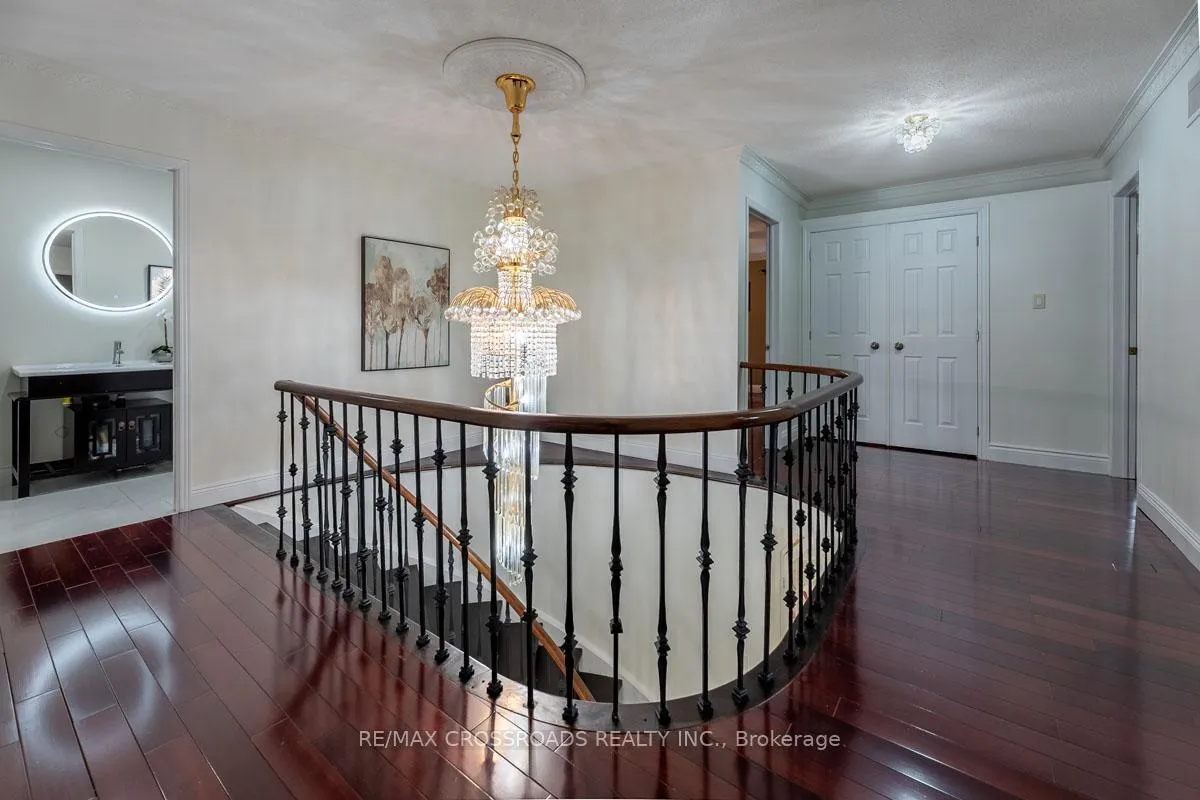 Photo 31 of 16 Heisey Drive, Markham, Markham Village — HOMEH