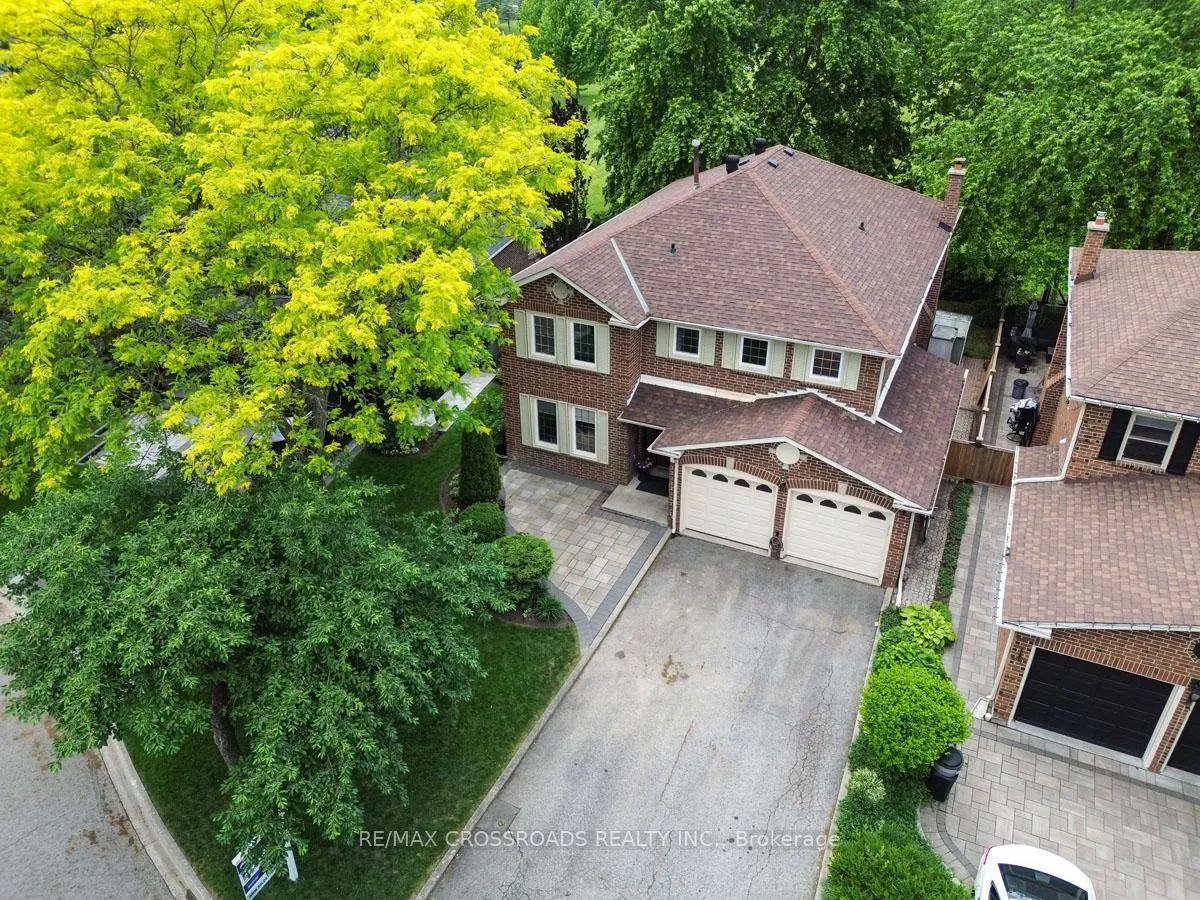 Photo 45 of 16 Heisey Drive, Markham, Markham Village — HOMEH