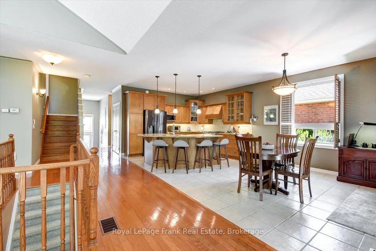 Photo 9 of 743 Fortye Drive, Peterborough, Otonabee Ward 1 — HOMEH