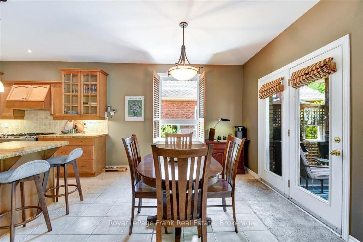 Photo 10 of 743 Fortye Drive, Peterborough, Otonabee Ward 1 — HOMEH