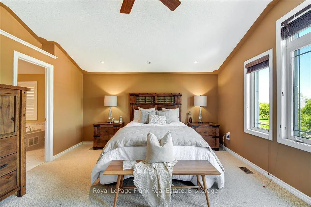 Photo 19 of 743 Fortye Drive, Peterborough, Otonabee Ward 1 — HOMEH