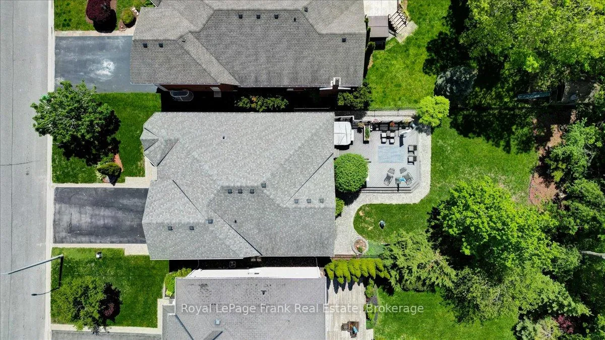 Photo 33 of 743 Fortye Drive, Peterborough, Otonabee Ward 1 — HOMEH