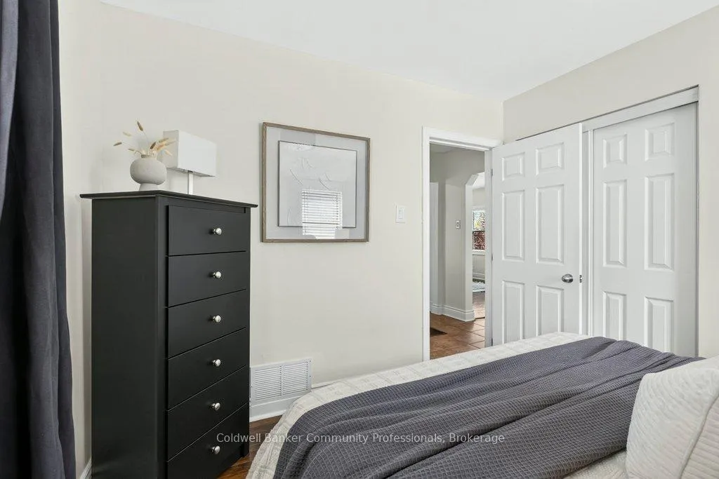Photo 15 of 720 Britannia Avenue, Hamilton, McQuesten — HOMEH