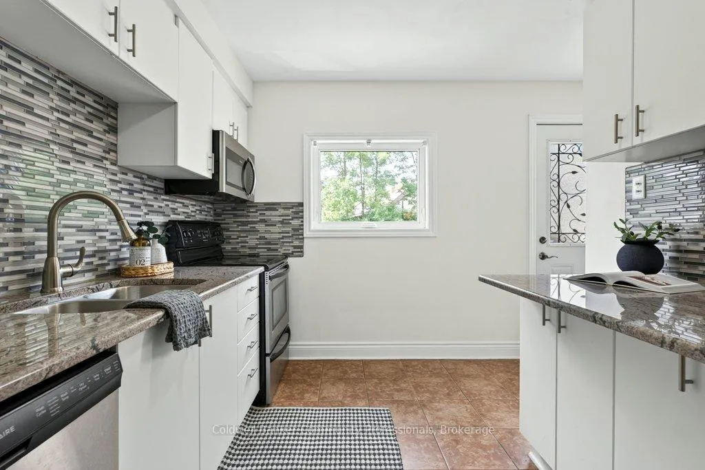 Photo 18 of 720 Britannia Avenue, Hamilton, McQuesten — HOMEH