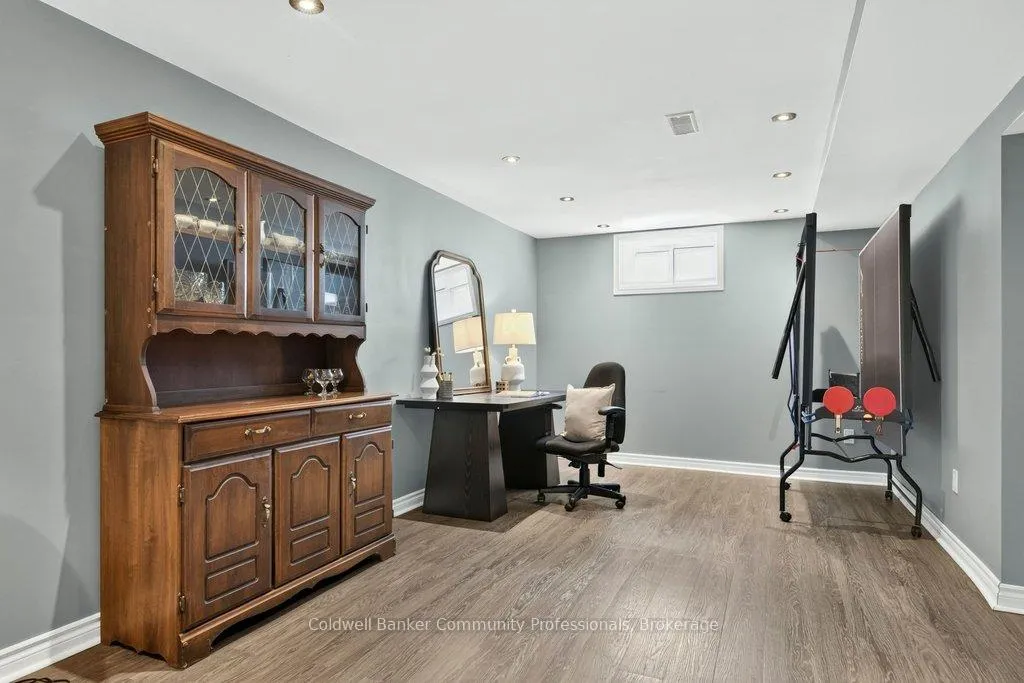 Photo 27 of 720 Britannia Avenue, Hamilton, McQuesten — HOMEH