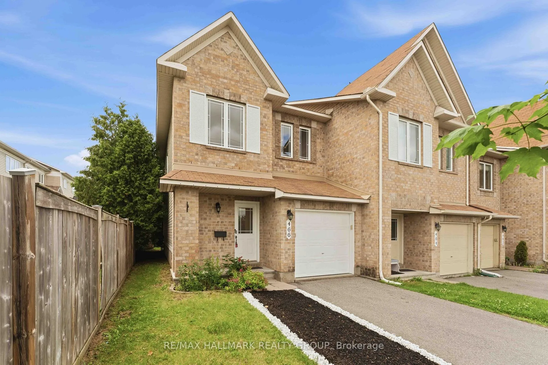 Photo 2 of 466 Citadel Crescent, Ottawa, Barrhaven - Strandherd — HOMEH