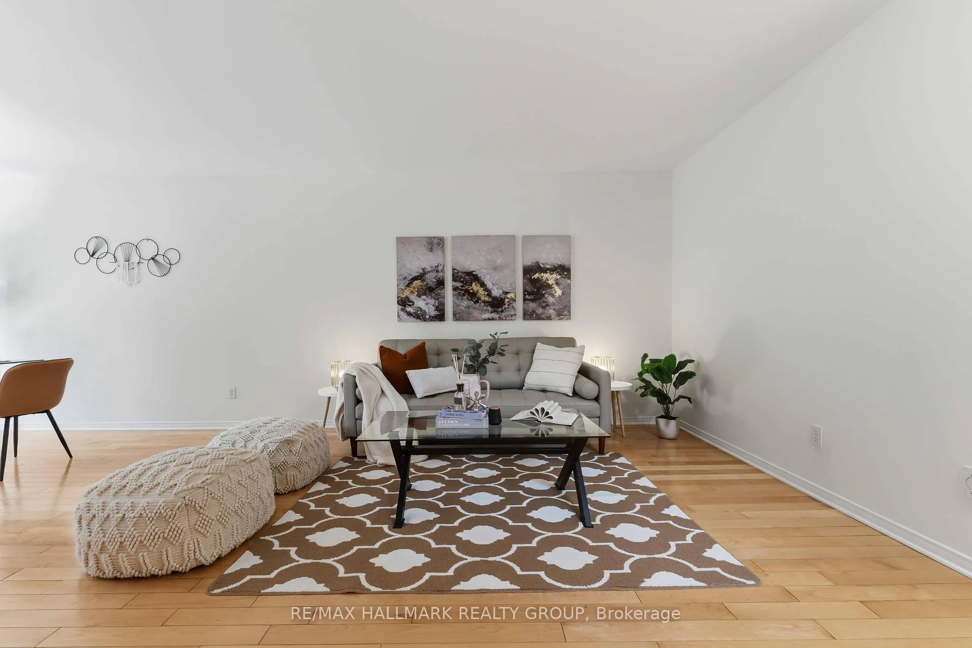 Photo 7 of 466 Citadel Crescent, Ottawa, Barrhaven - Strandherd — HOMEH