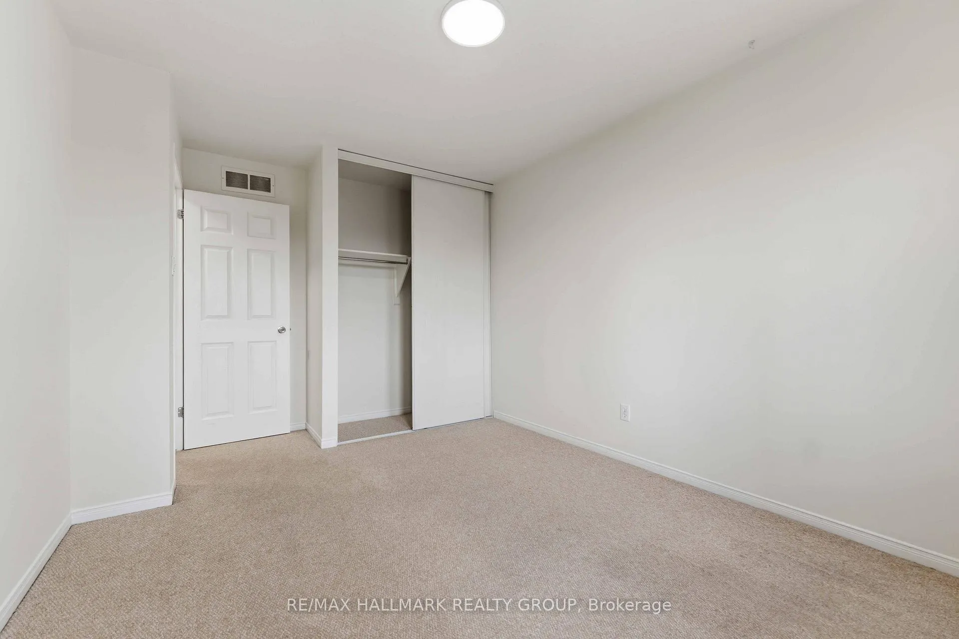 Photo 27 of 466 Citadel Crescent, Ottawa, Barrhaven - Strandherd — HOMEH