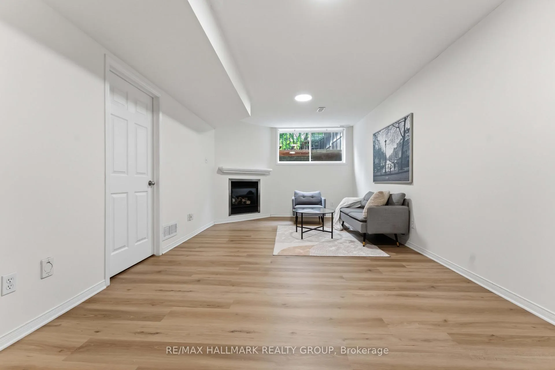 Photo 33 of 466 Citadel Crescent, Ottawa, Barrhaven - Strandherd — HOMEH