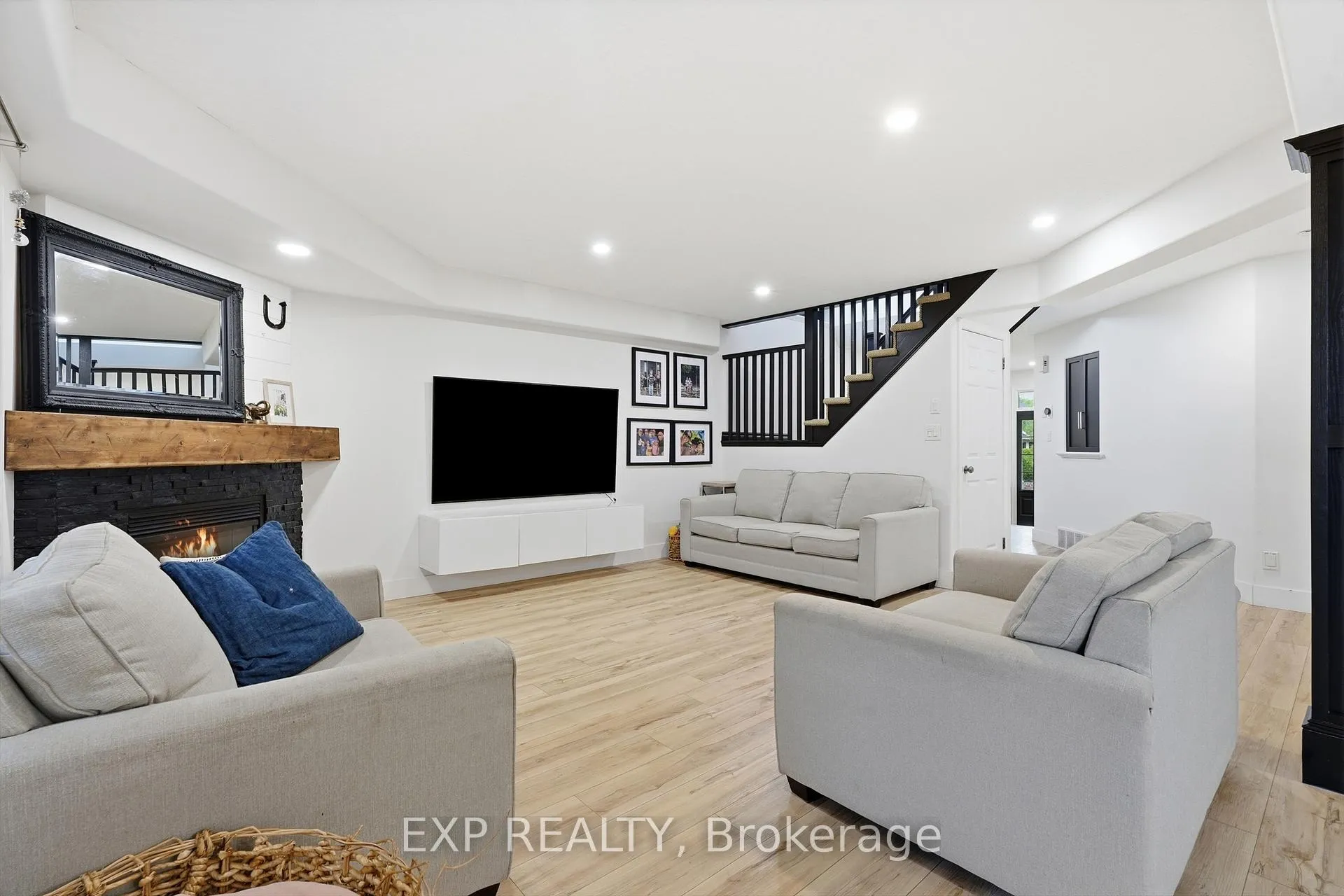 Photo 10 of 106 Brookmead Street, Woolwich — HOMEH