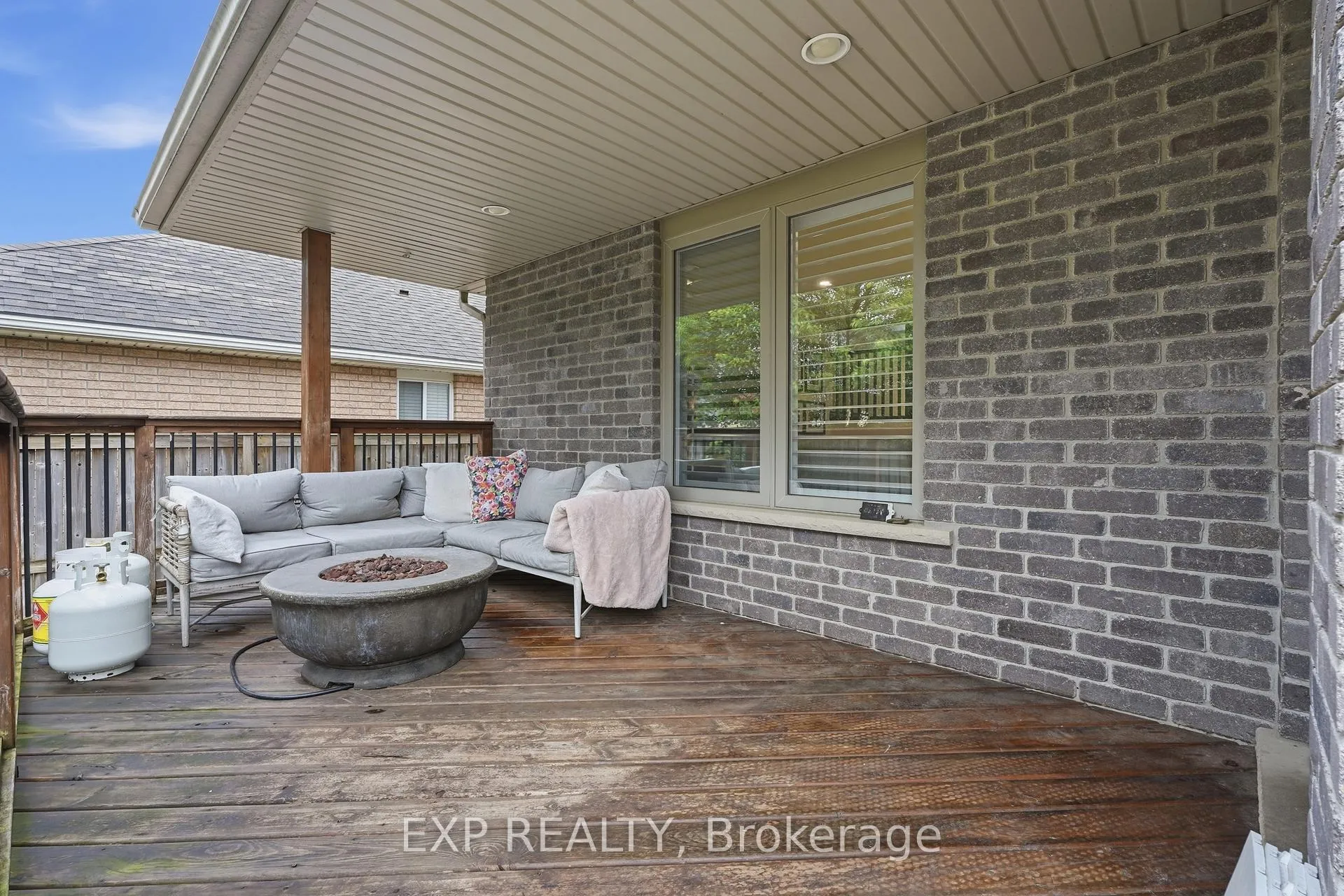 Photo 40 of 106 Brookmead Street, Woolwich — HOMEH