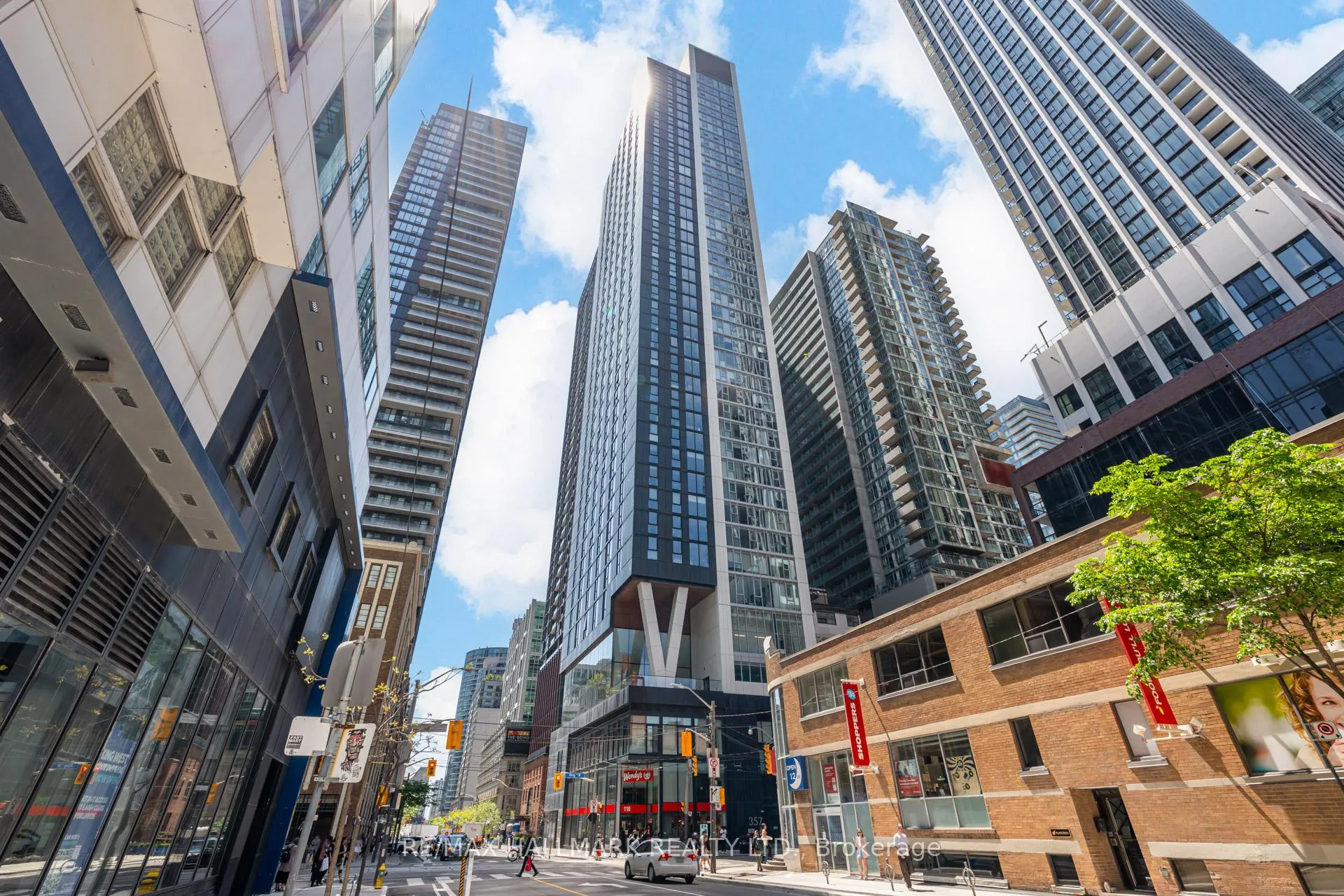 Photo 2 of Unit 906, 357 King Street W, Toronto, Waterfront Communities — HOMEH