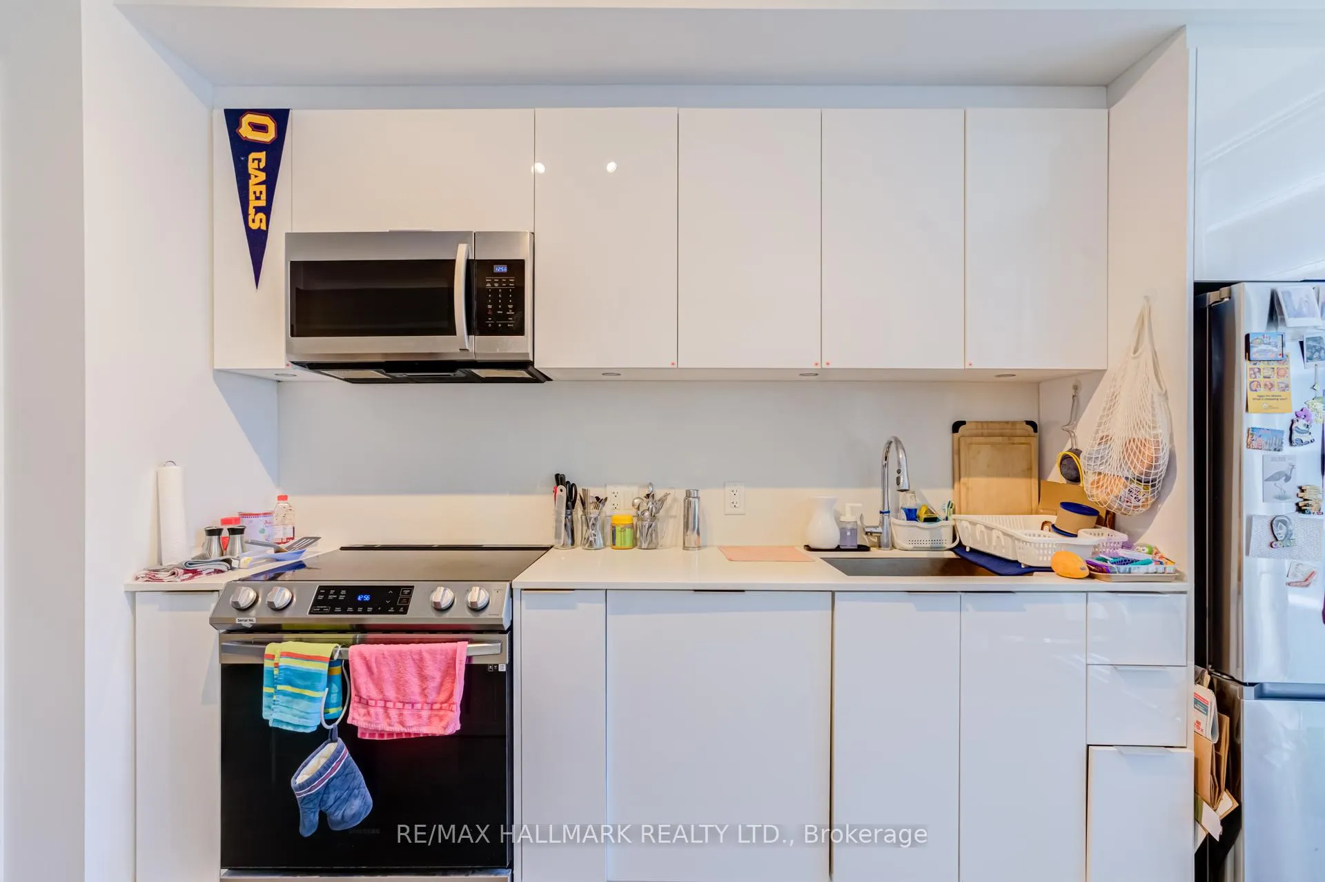 Photo 11 of Unit 906, 357 King Street W, Toronto, Waterfront Communities — HOMEH