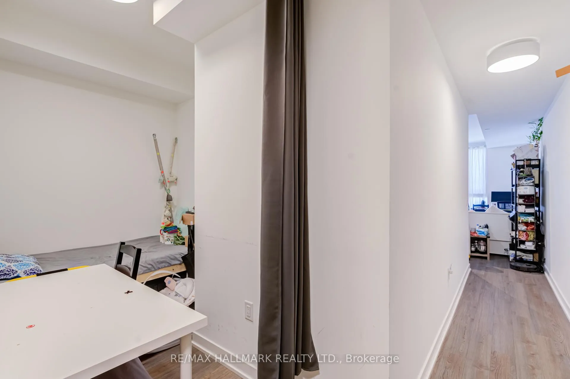 Photo 22 of Unit 906, 357 King Street W, Toronto, Waterfront Communities — HOMEH