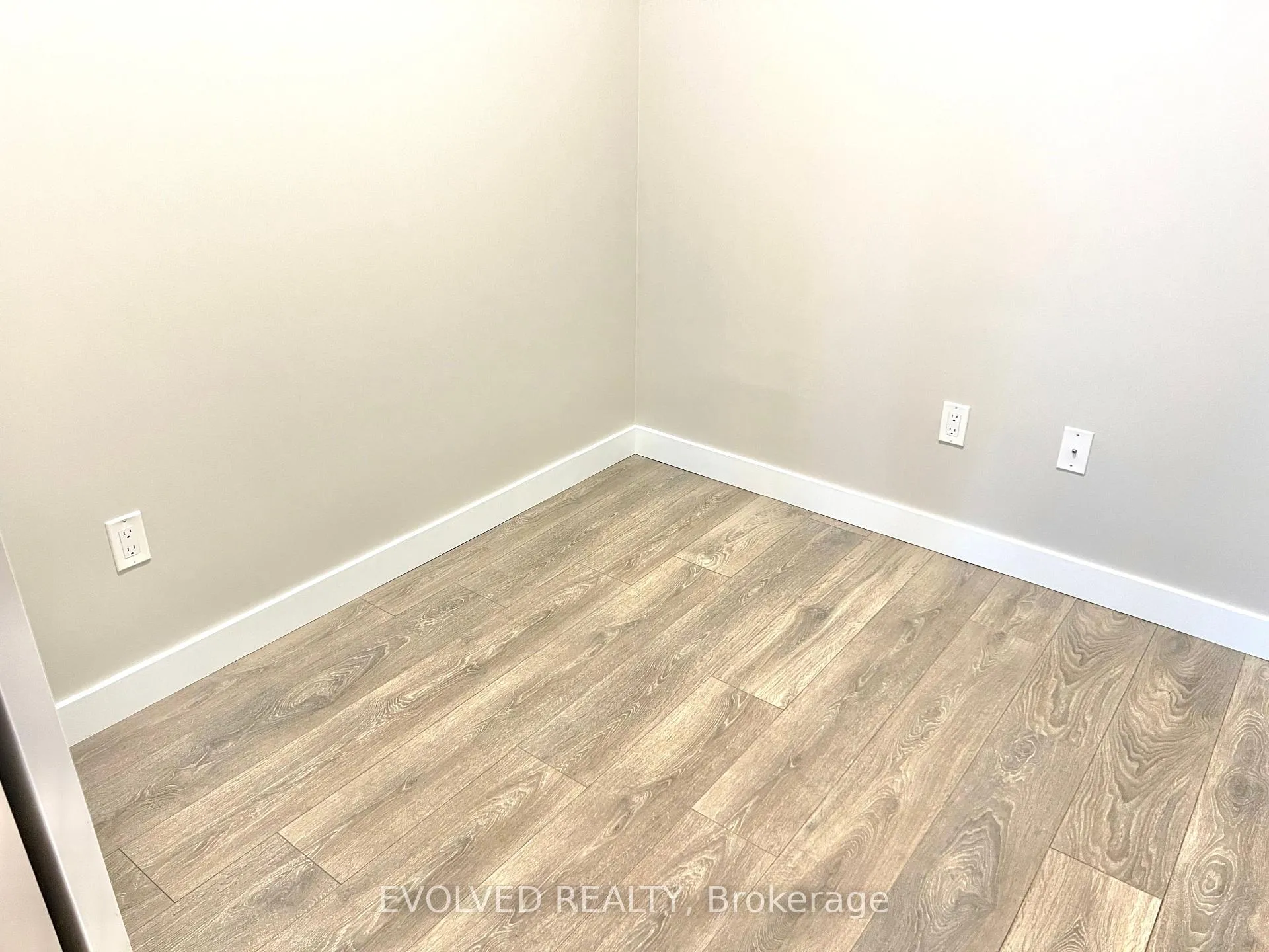 Photo 7 of Unit 2712, 8 Eglinton Avenue E, Toronto, Mount Pleasant West — HOMEH