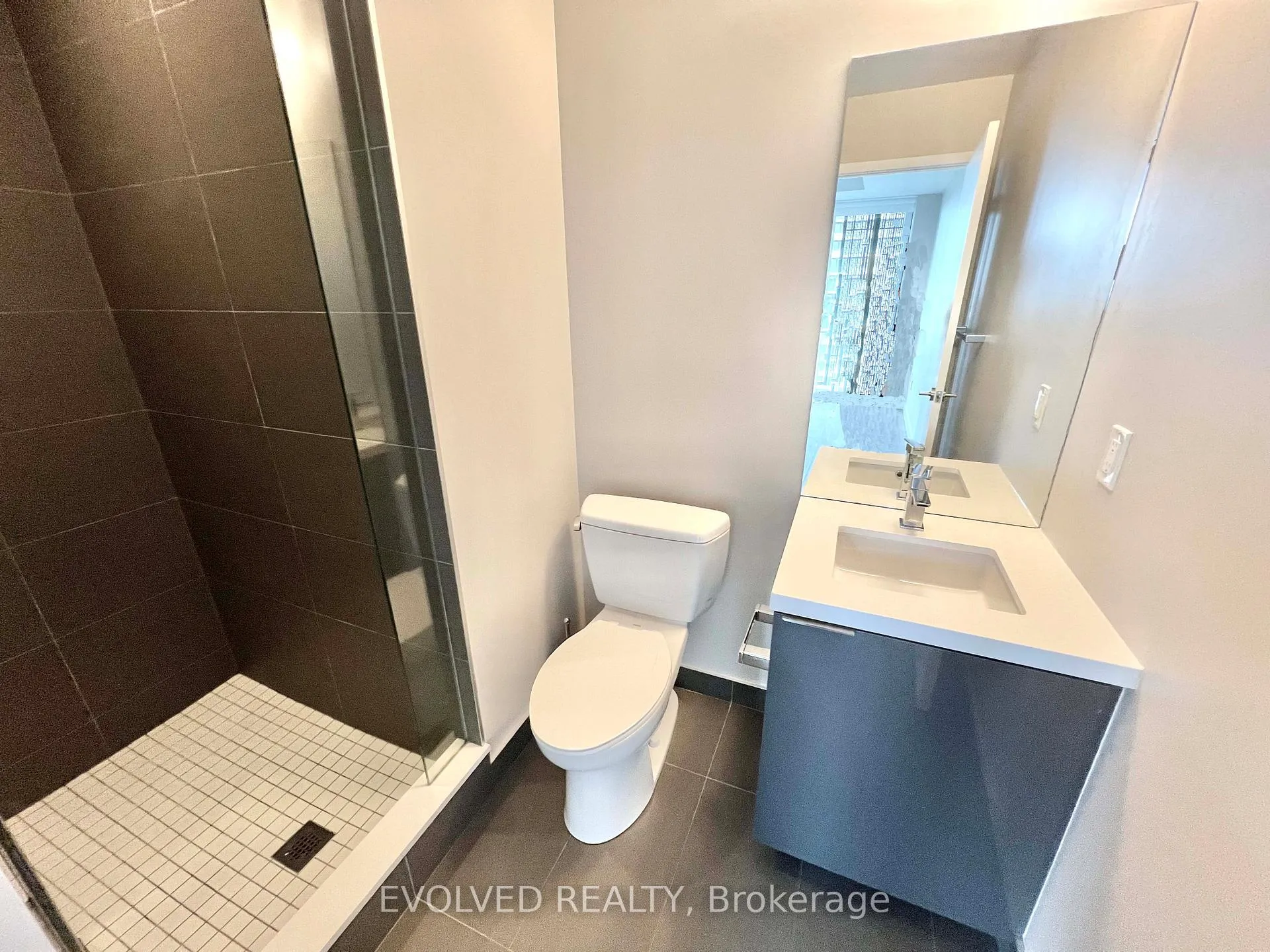 Photo 8 of Unit 2712, 8 Eglinton Avenue E, Toronto, Mount Pleasant West — HOMEH