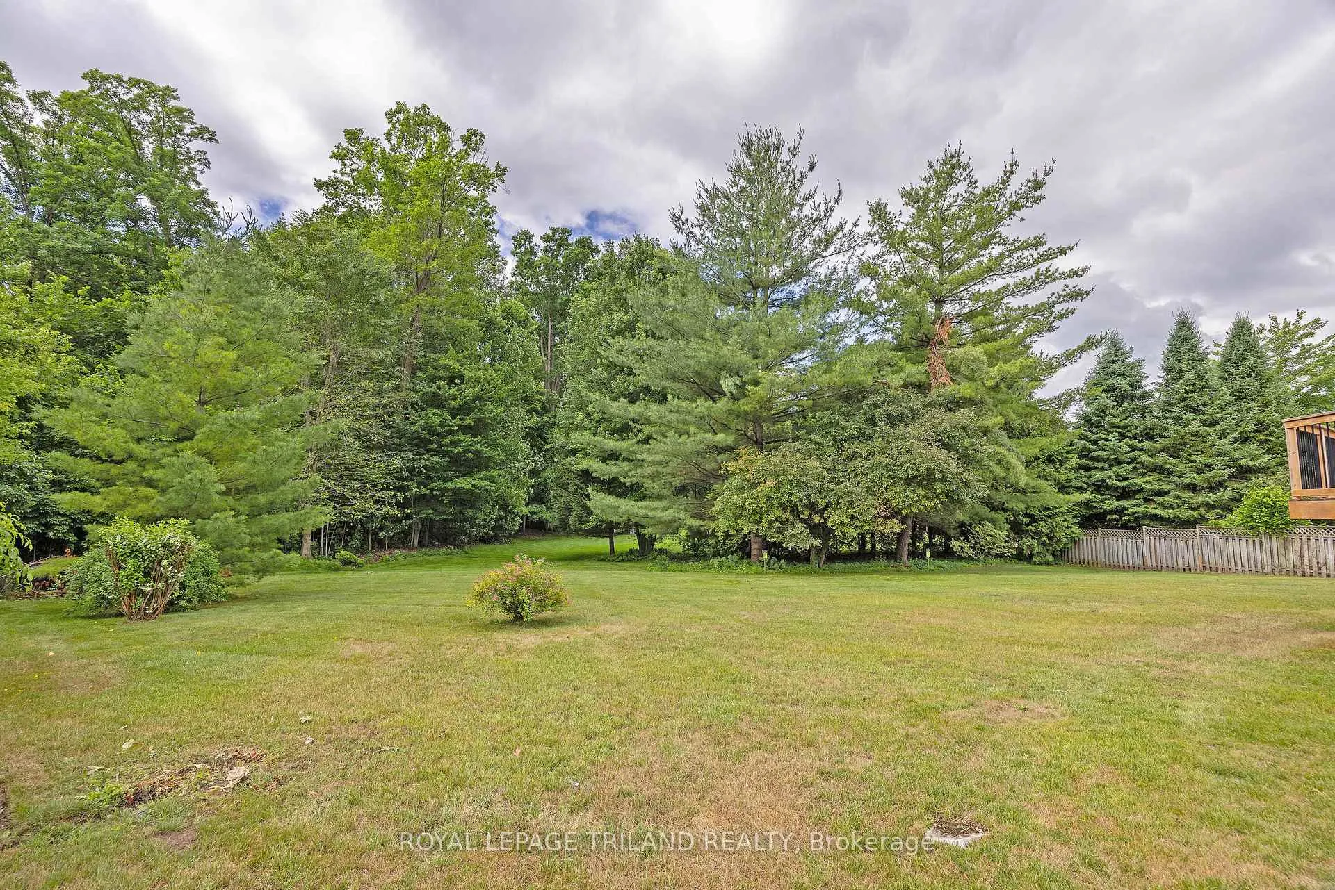 Photo 28 of 597 Seburn Drive, Strathroy-Caradoc, Mount Brydges — HOMEH