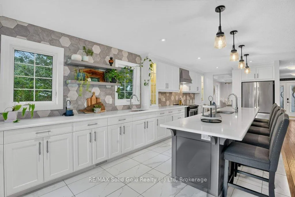 Photo 10 of 51 Westcliff Way, Cambridge, Blair Road — HOMEH