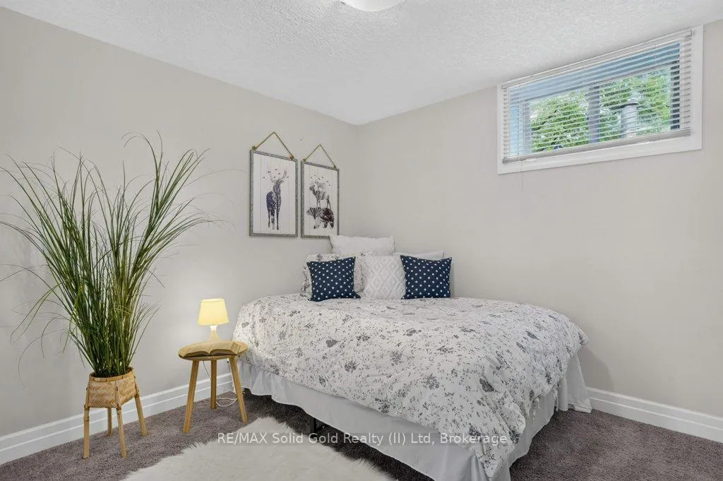 Photo 24 of 51 Westcliff Way, Cambridge, Blair Road — HOMEH