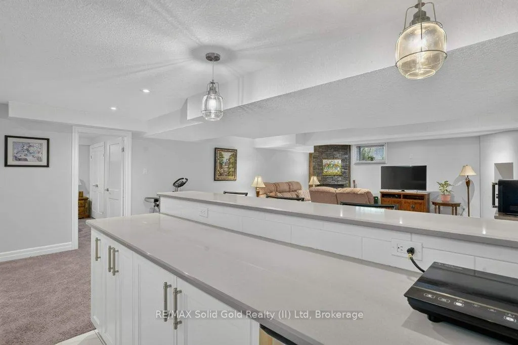 Photo 29 of 51 Westcliff Way, Cambridge, Blair Road — HOMEH