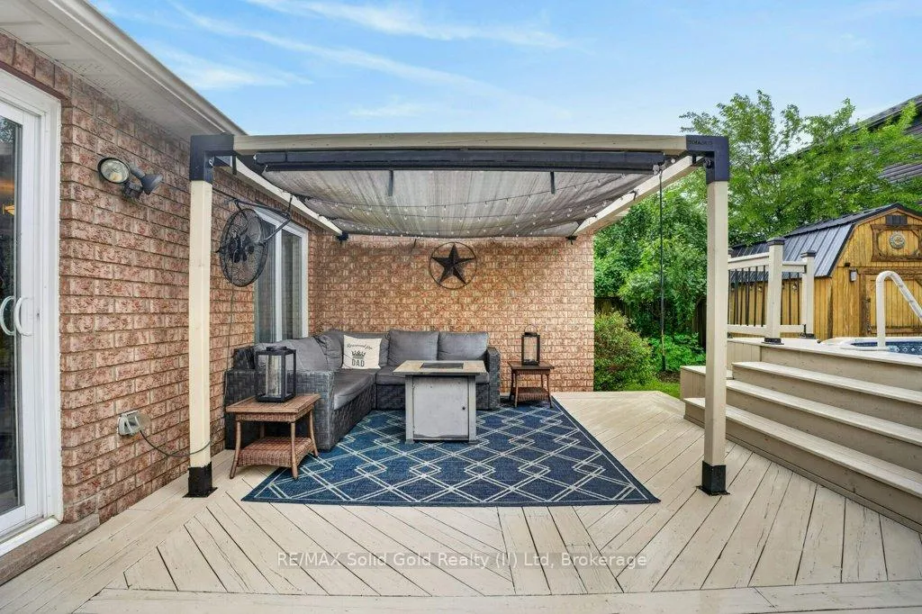 Photo 33 of 51 Westcliff Way, Cambridge, Blair Road — HOMEH