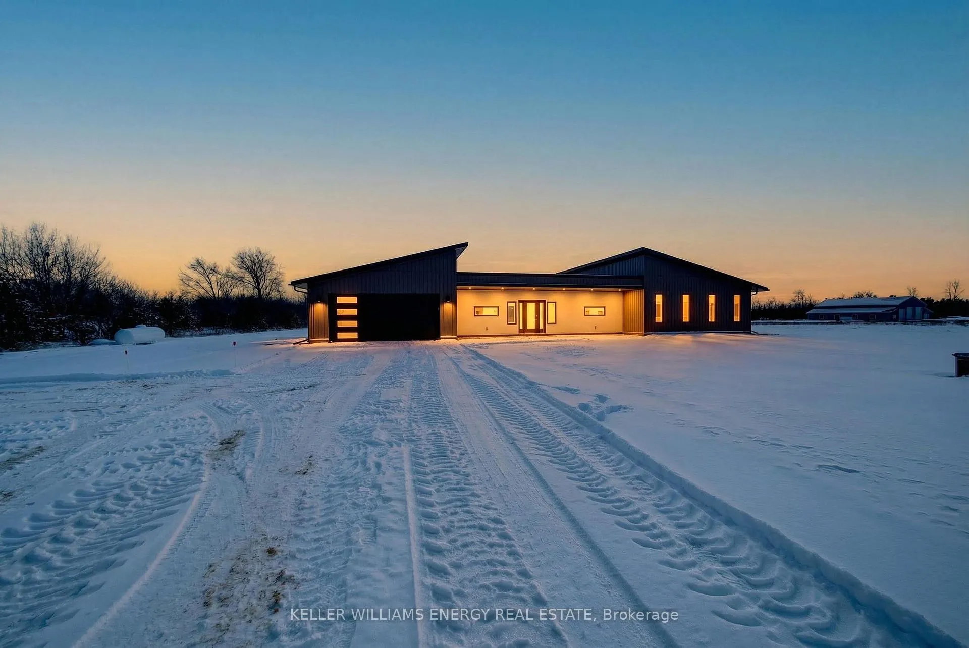 Photo 1 of 293 Kelly Road, Prince Edward County, Athol Ward — HOMEH