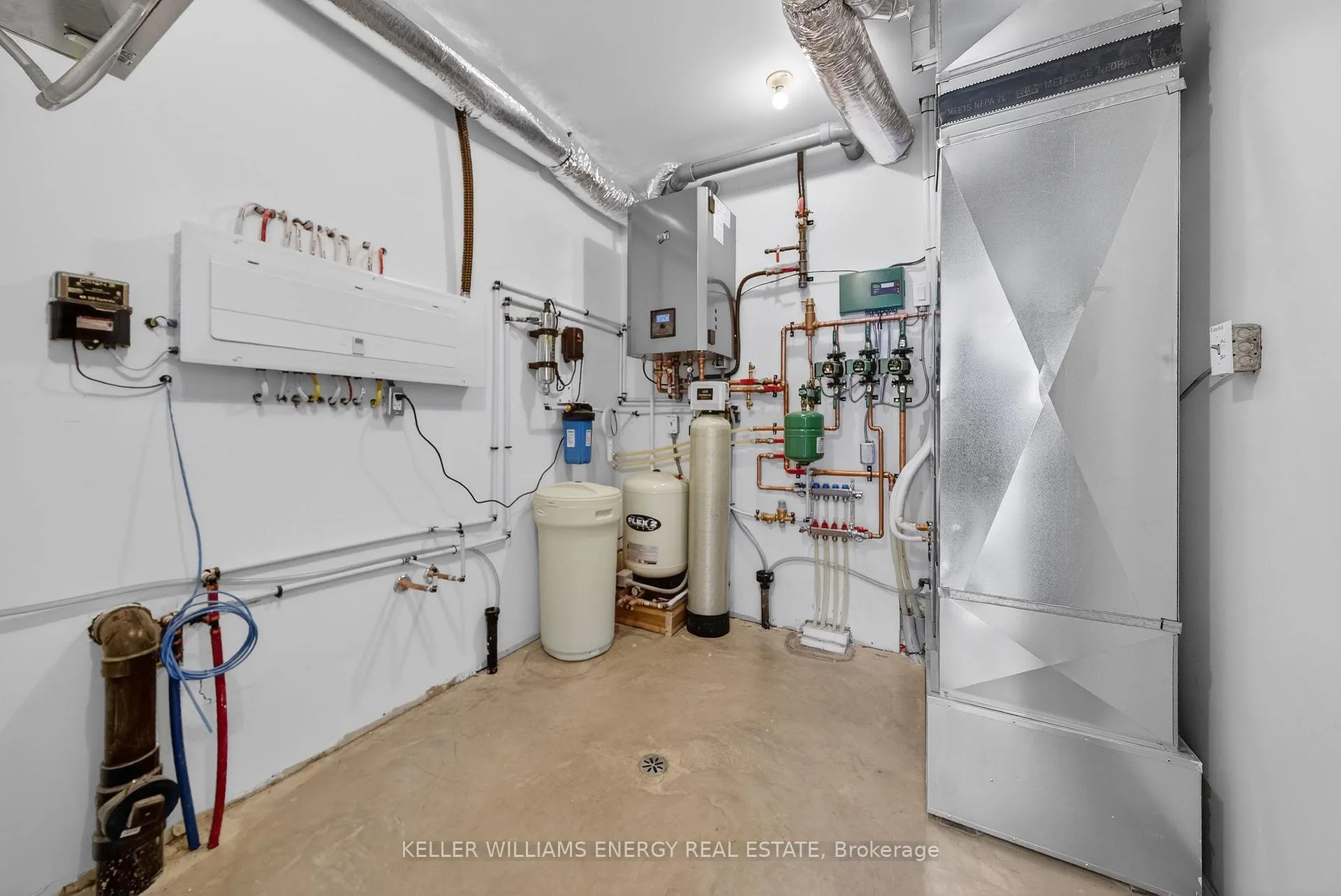 Photo 38 of 293 Kelly Road, Prince Edward County, Athol Ward — HOMEH