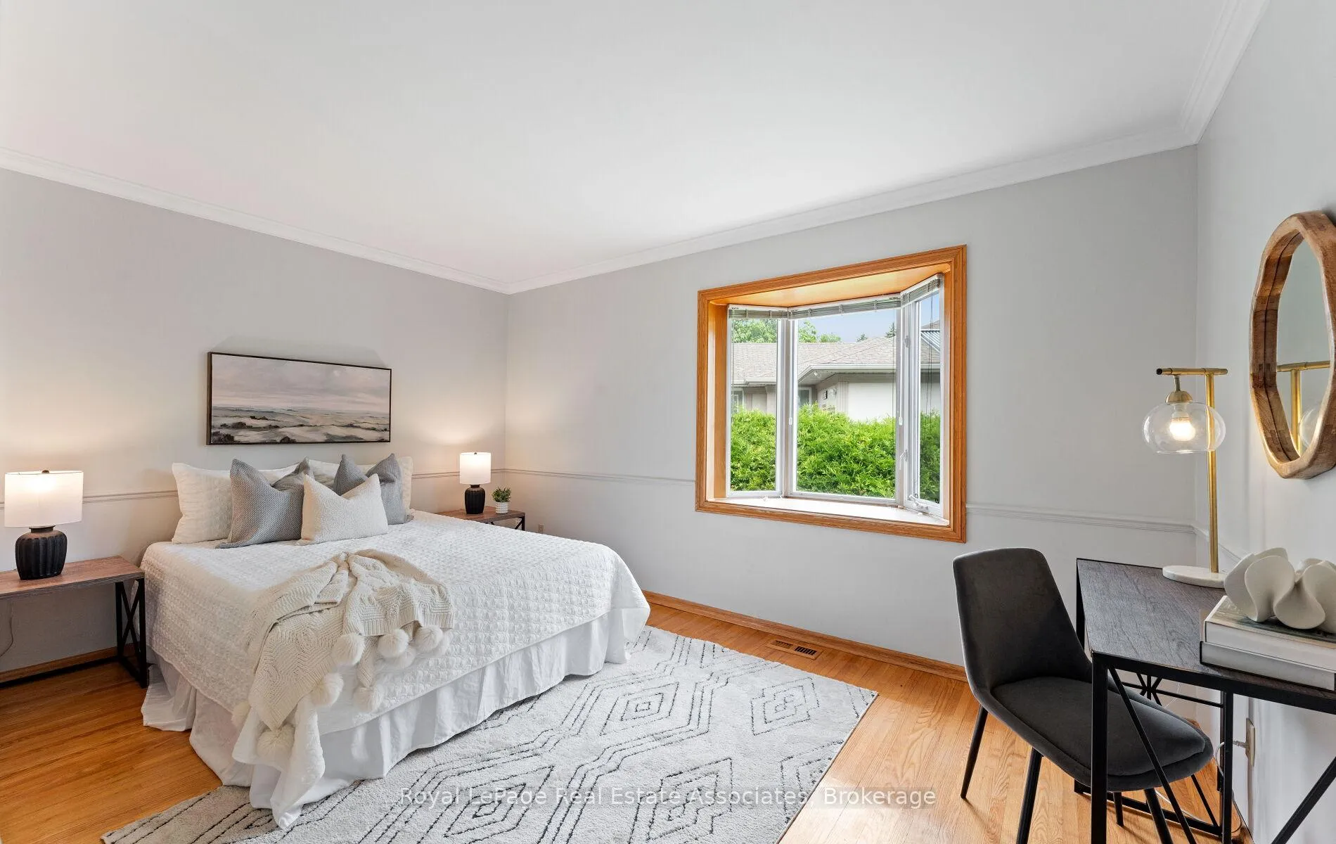 Photo 15 of 3071 Ballydown Crescent, Mississauga, Erindale — HOMEH