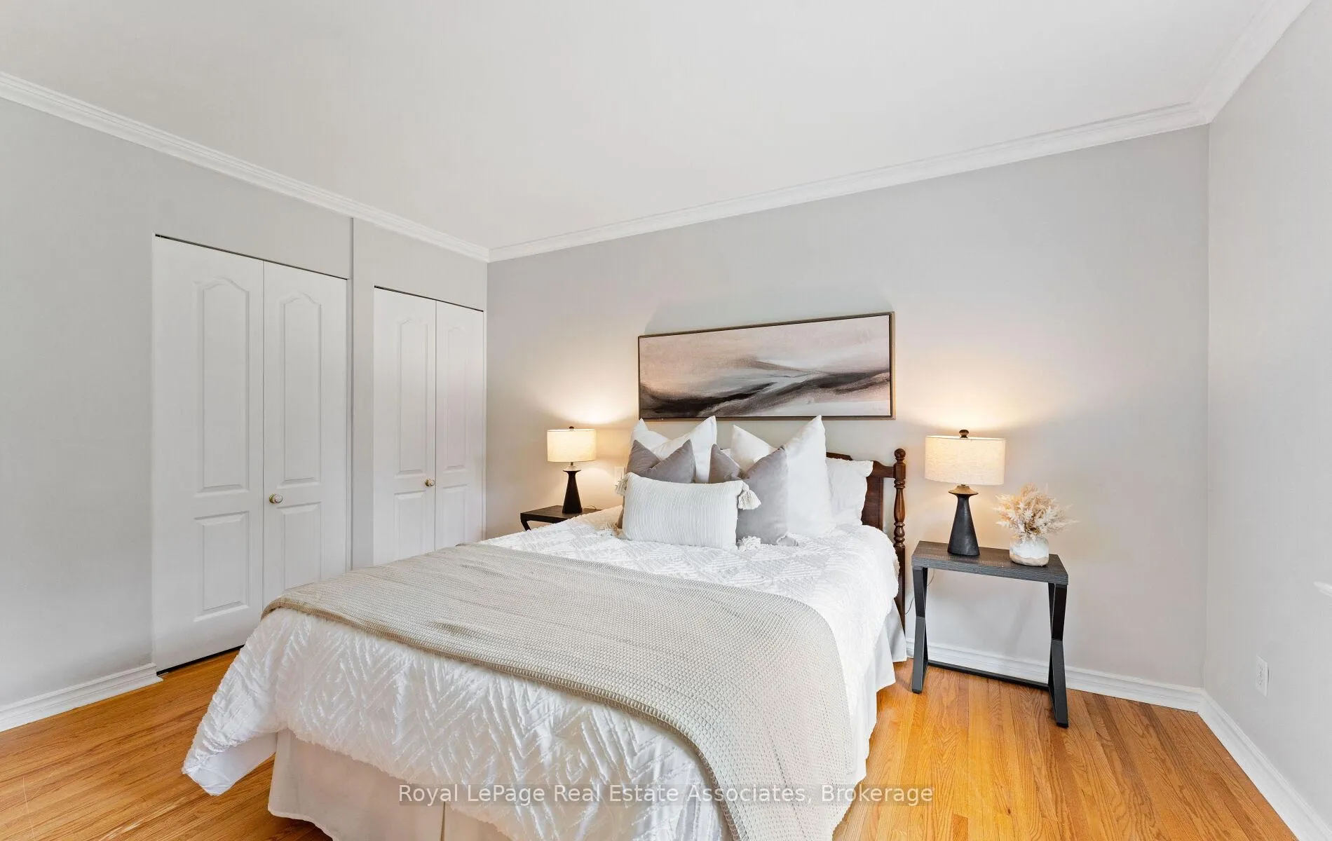 Photo 18 of 3071 Ballydown Crescent, Mississauga, Erindale — HOMEH