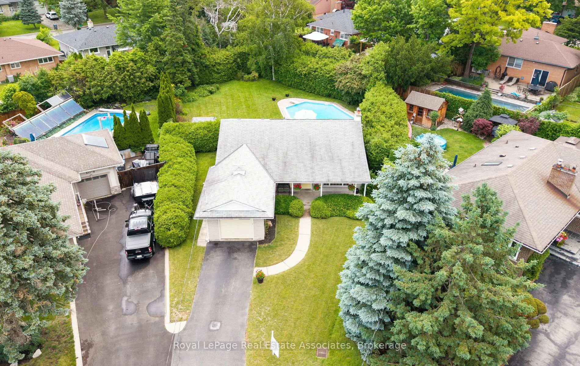 Photo 39 of 3071 Ballydown Crescent, Mississauga, Erindale — HOMEH
