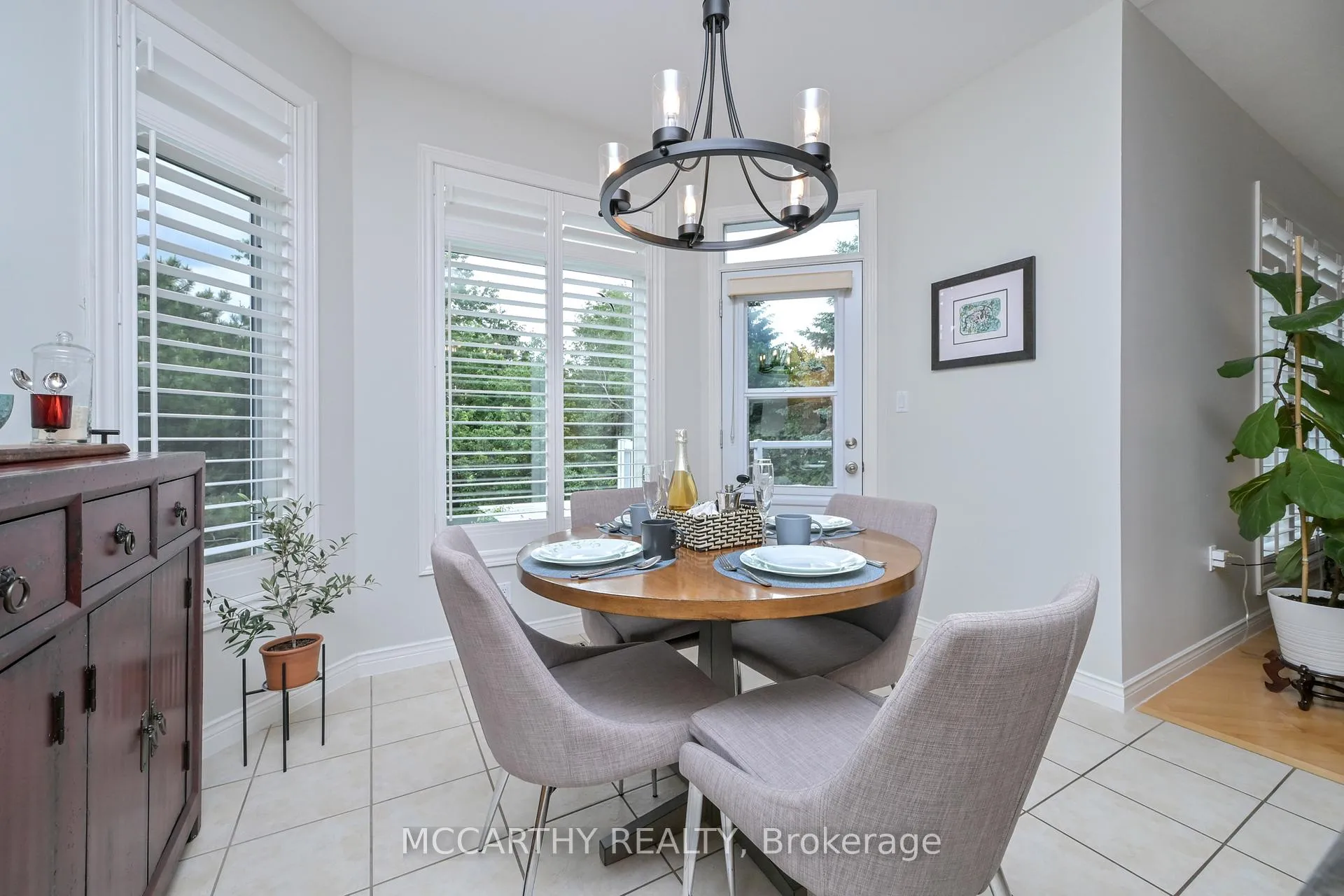 Photo 14 of 26 Chapman Road, Orangeville — HOMEH