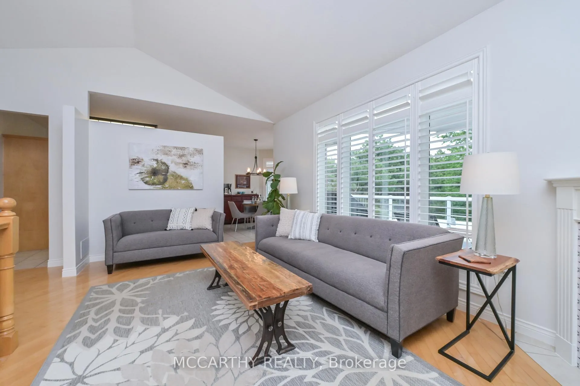 Photo 20 of 26 Chapman Road, Orangeville — HOMEH