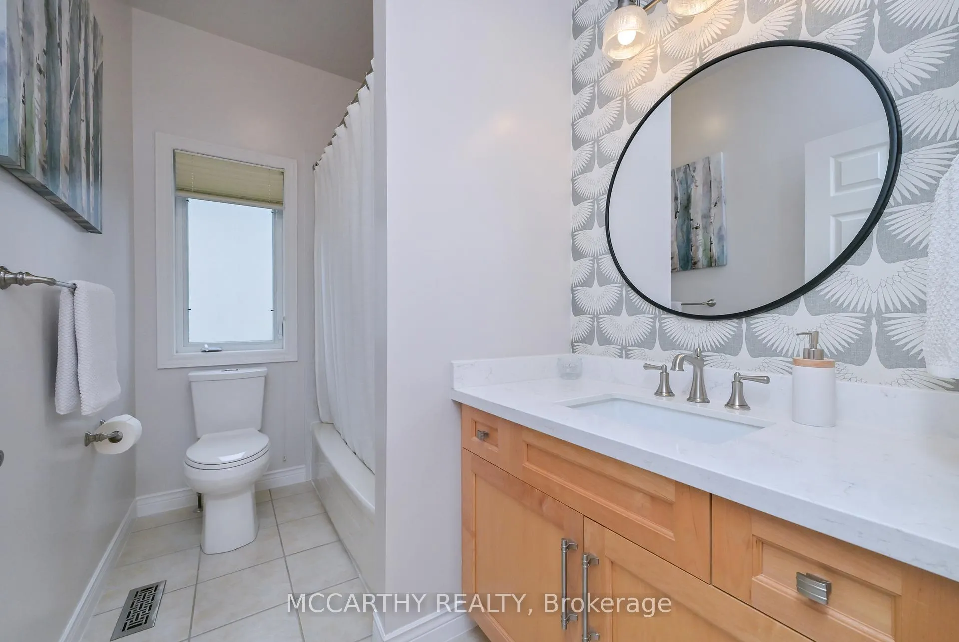 Photo 26 of 26 Chapman Road, Orangeville — HOMEH