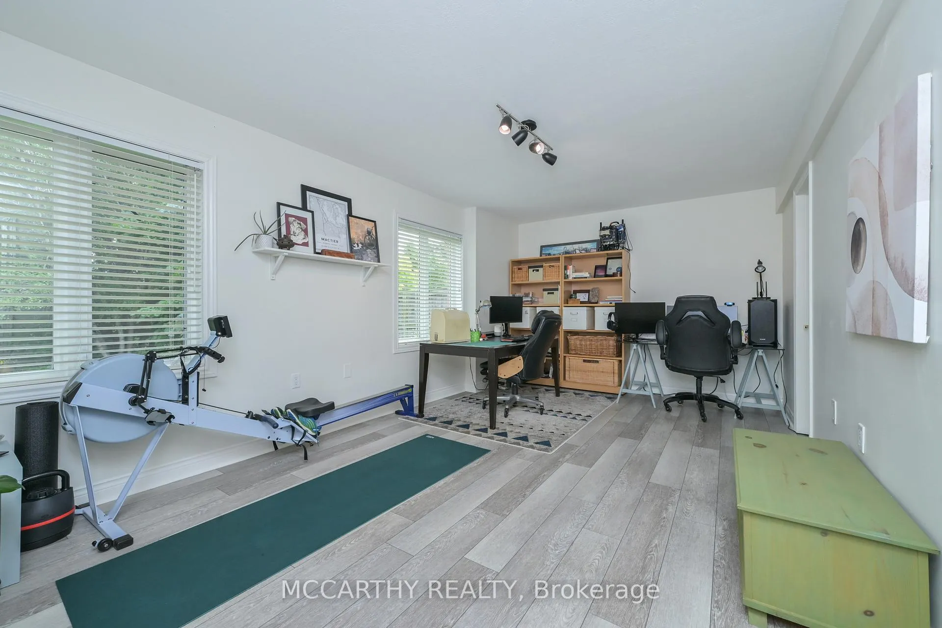 Photo 36 of 26 Chapman Road, Orangeville — HOMEH