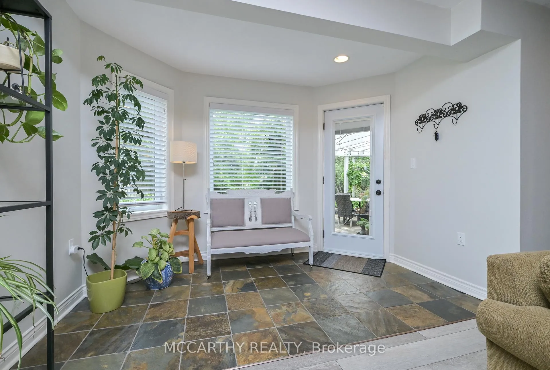 Photo 37 of 26 Chapman Road, Orangeville — HOMEH