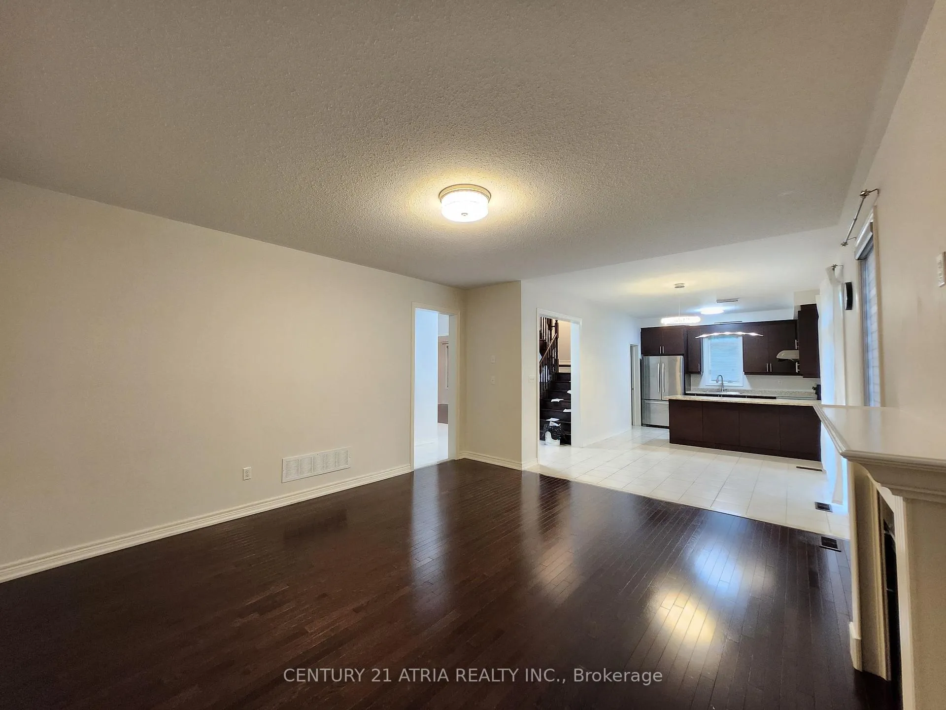 Photo 3 of 1237 Atkins Drive, Newmarket, Stonehaven-Wyndham — HOMEH